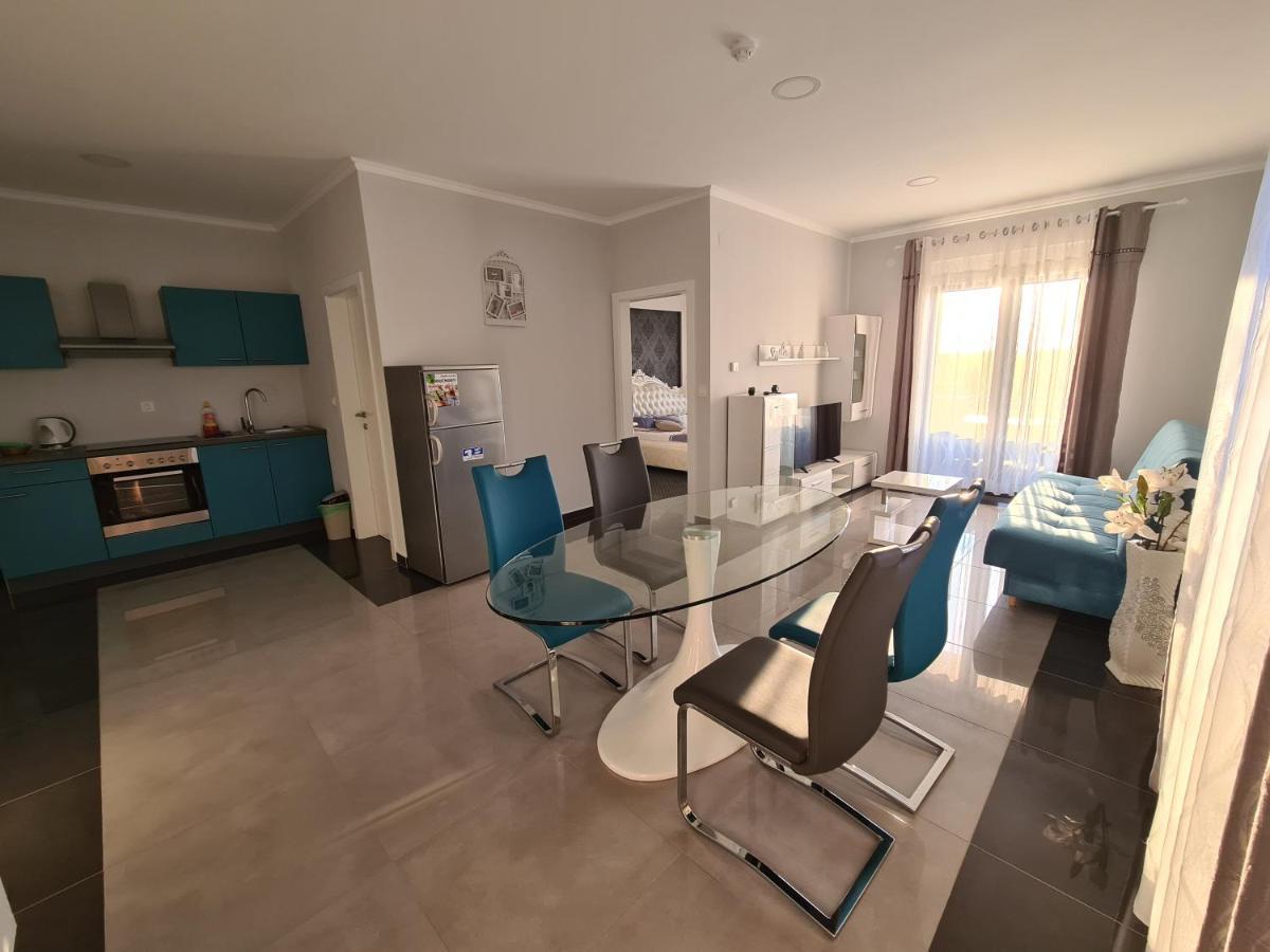 Diamond Hotel Nin Bagian luar foto