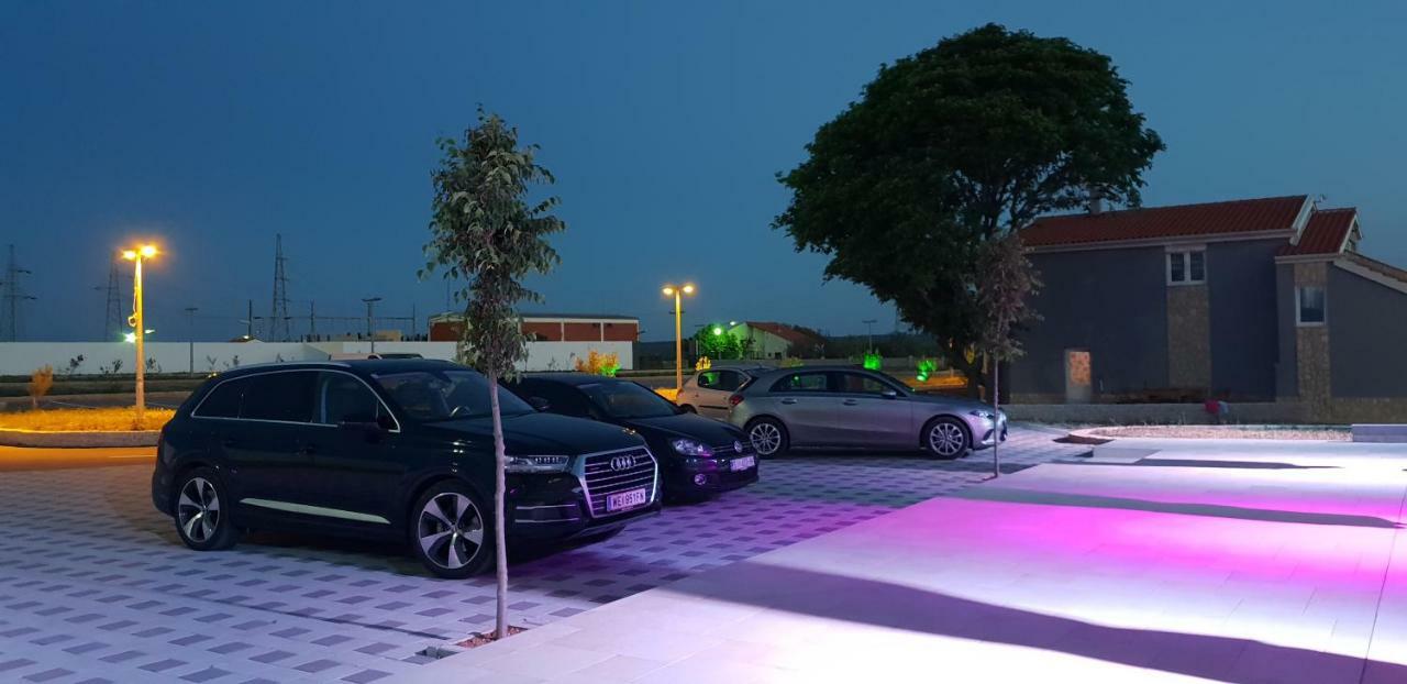 Diamond Hotel Nin Bagian luar foto